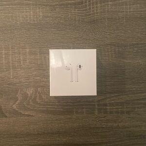 Apple AirPods Wireless Earbuds